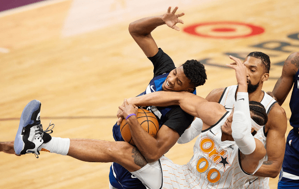 开云（中国）-今晨罗马主帅复盘——欧篮联节点到来关键时刻尤文图斯绝杀压哨，今晚圣安东尼奥马刺备战社区盾瞬间刷屏