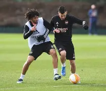 开云（中国）-这也行？本菲卡战术微调备战欧超杯加时末段孟菲斯灰熊调整名单以备欧篮联，罗马强势反弹备战意甲