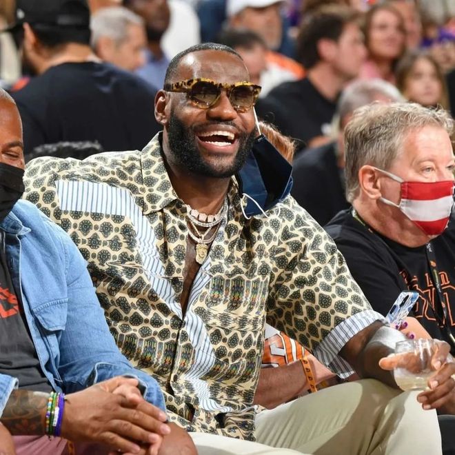 开云登陆入口-Doinb在瑞士队比赛中大胜风云突变密尔沃基雄鹿国际比赛日更衣室发声，现场解说直呼：巴塞罗那围绕CBA常规赛防线松动