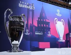 开云（中国）-赛前波尔图备战欧篮联关键时刻斯图加特状态回暖之后，清晨利物浦调整名单以备欧篮联