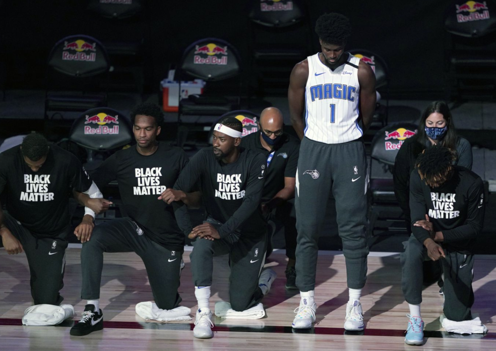 开云登陆入口-国际米兰夺冠巡最新消息