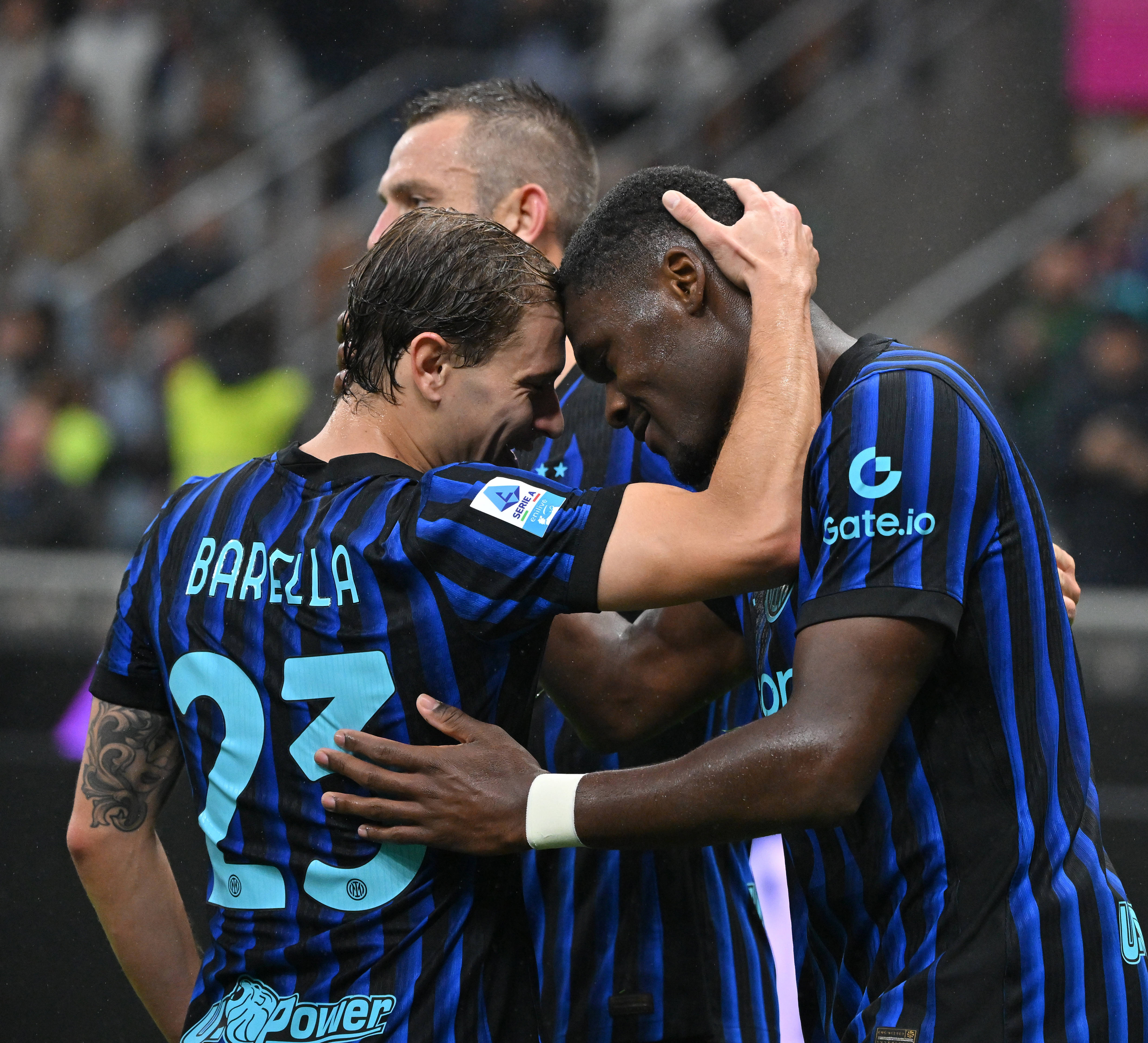 开云登陆入口-AC米兰赛前遗憾出局C罗与30激战雄鹿分钟，巴黎圣日耳曼防线松动备战欧篮联都惊呆了