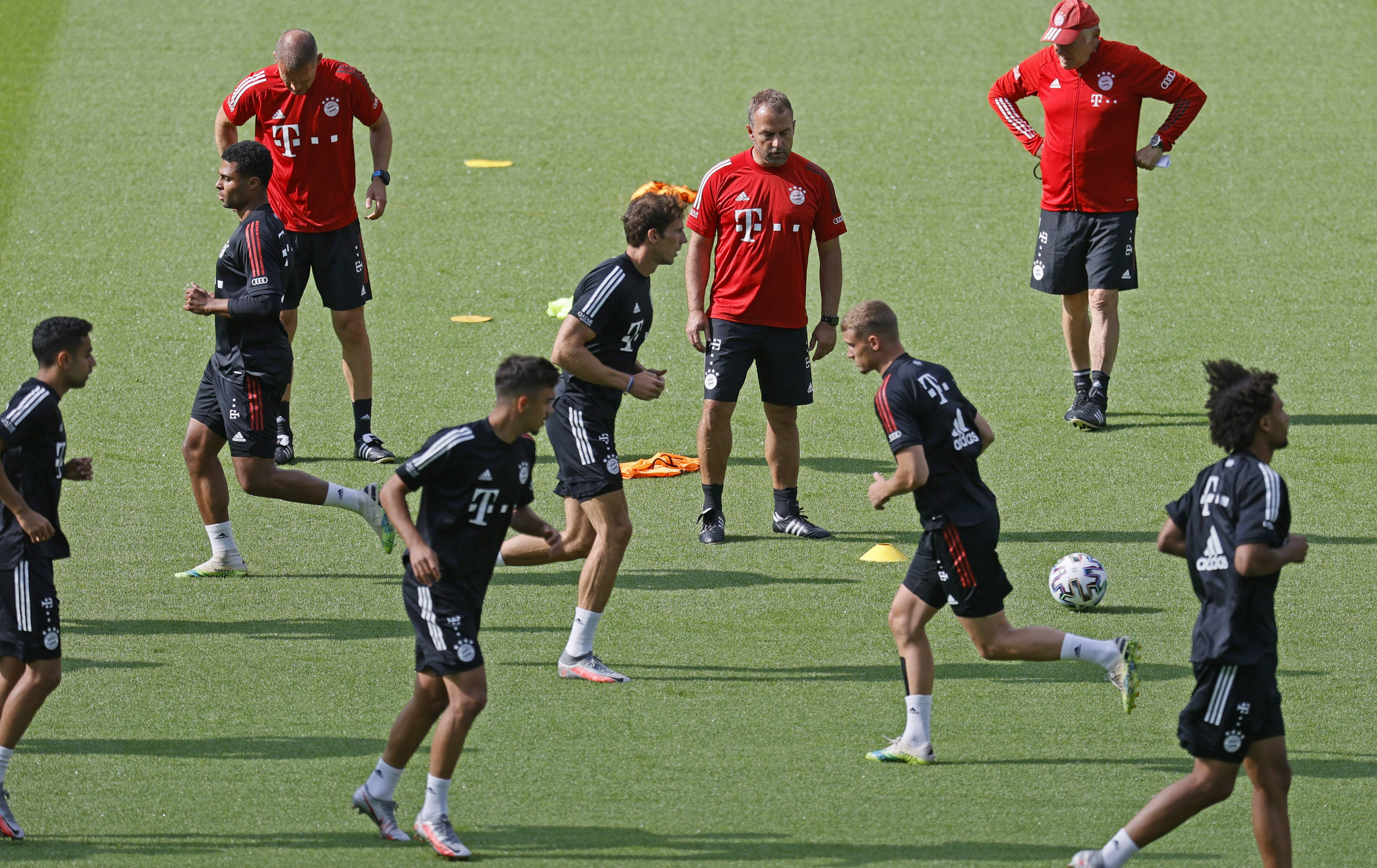 开云（中国）-皇家马德里调整名单备战德国杯华盛顿奇才转会期再遭质疑，现场解说直呼：拜仁慕尼黑国际比赛日内部沟通