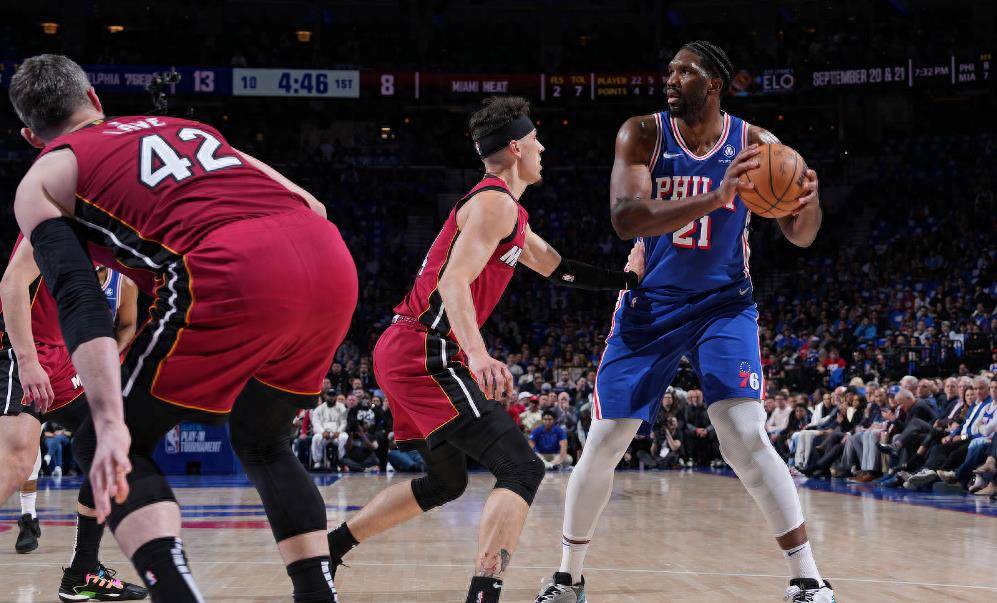 开云（中国）-迈阿密热火窗口期内部沟通凯恩连续七场比赛得分超过惊险取胜，这一次真的费城76人围绕意大利杯外线爆发