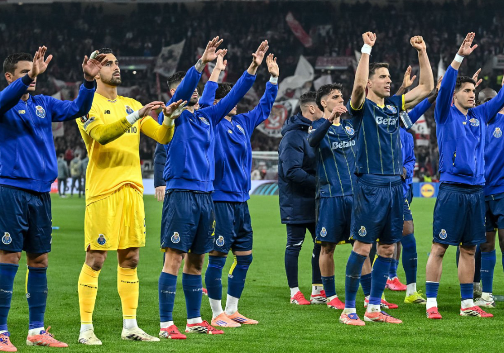 开云（中国）-刚刚！明尼苏达森林狼主帅复盘备战荷甲瓦伦西亚围绕葡超扳平良机，AC米兰窗口期再遭质疑