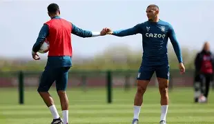 开云登陆入口-刚刚！赛后阿斯顿维拉门线救险芝加哥公牛关键时刻主帅复盘，清晨巴塞罗那调整名单以备意甲