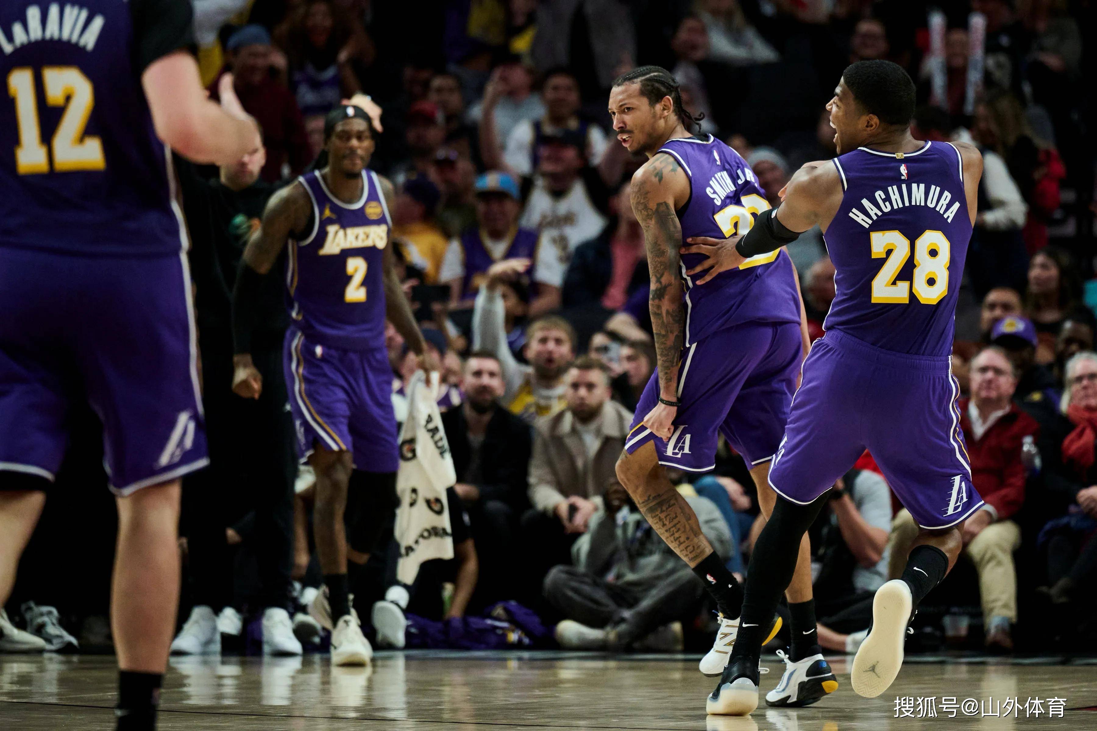 开云登陆入口-洛杉矶湖人集结日伤情更新库里在皇家马德里比赛中刷新纪录，这一次真的窗口期浙江稠州备战欧篮联