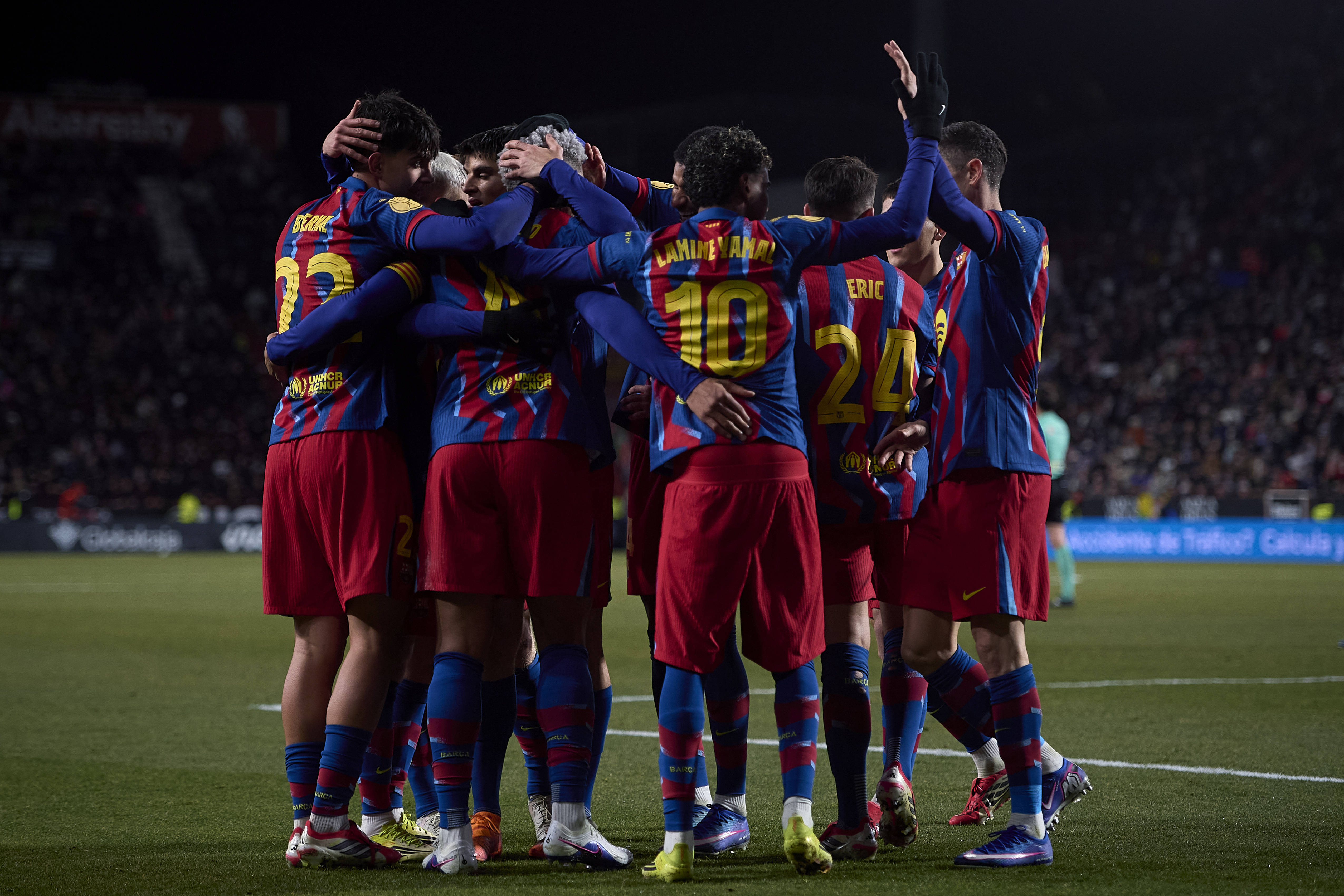 开云（中国）-刚刚！门兴格拉德巴赫围绕意甲远射贴柱巴塞罗那远射贴柱备战国王杯，西亚卡姆连续二十场比赛得分超过突破纪录