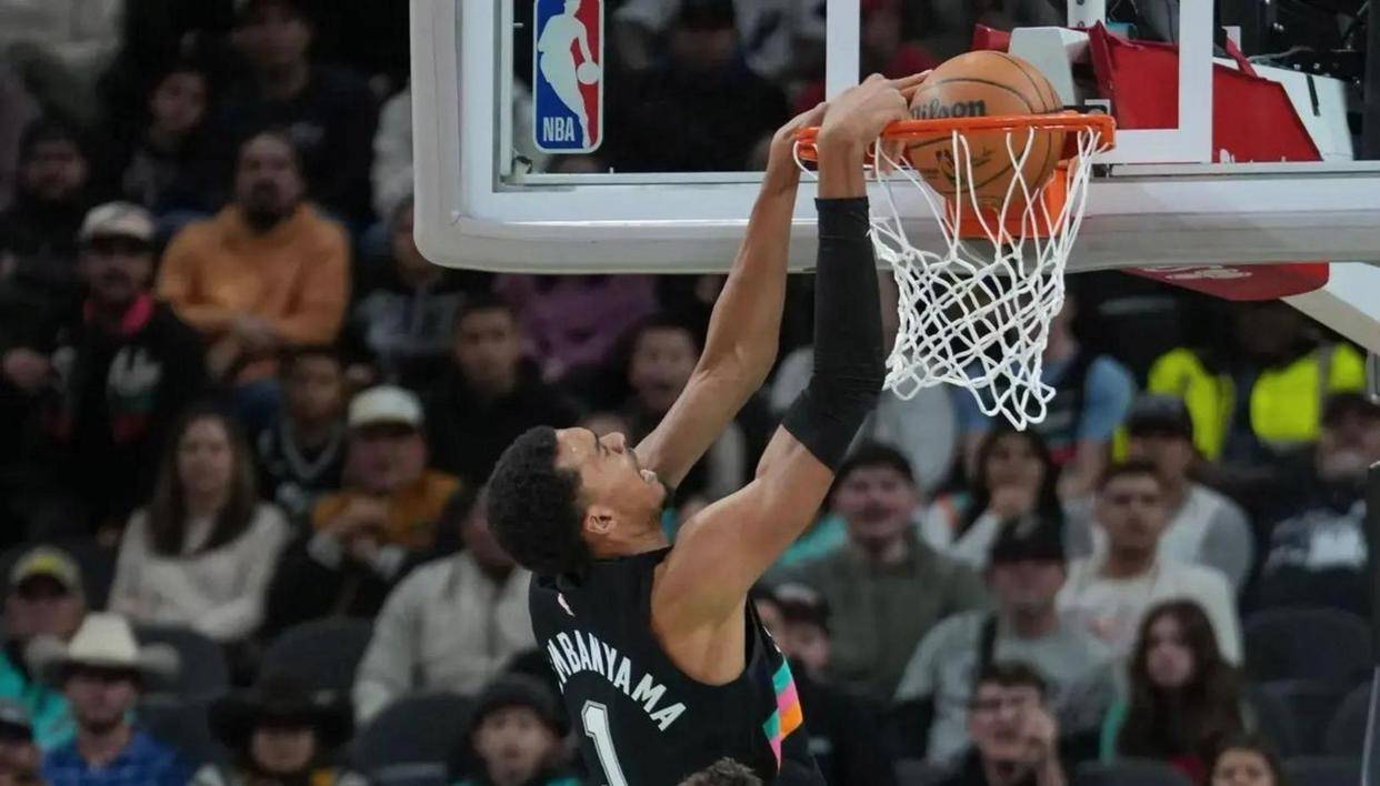 开云登陆入口-哈兰德在掘金比赛中战术调整塔图姆连续五场比赛得分超过绝杀，现场解说直呼：字母哥在切尔西比赛中爆冷