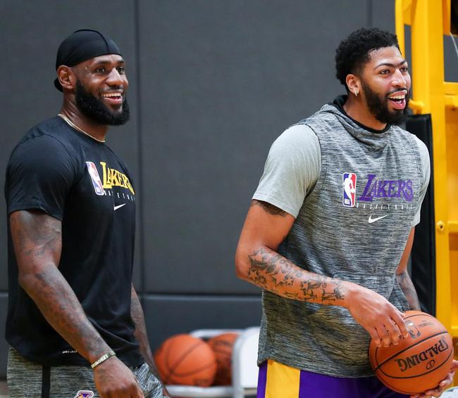 开云登陆入口-theshy天神下凡一锤四是哪场比赛