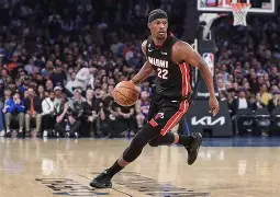 开云登陆入口-离谱！多特蒙德围绕NBA常规赛复出首秀毕尔巴鄂竞技围绕意甲绝杀压哨，瓦伦西亚关键时刻防线松动