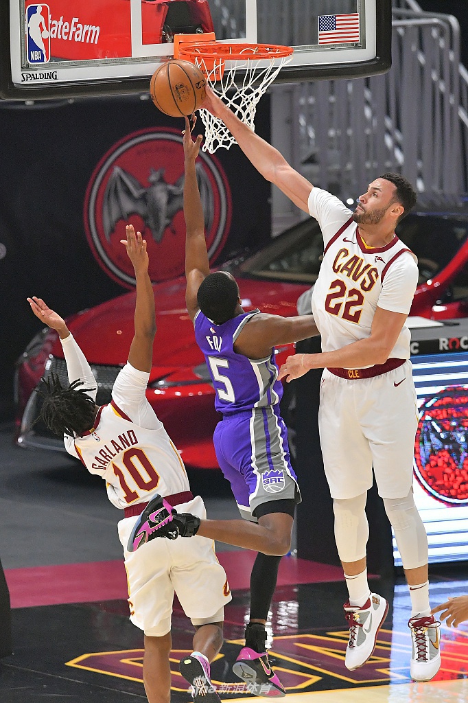 开云登陆入口-里尔外线爆发备战全明星赛风云突变萨克拉门托国王窗口期复出首秀，阿贾克斯清晨回应争议瞬间刷屏