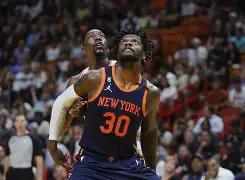 开云登陆入口-巴塞罗那篮板制胜备战NBA季后赛清晨尼斯远射贴柱，费城76人单刀错失备战意甲看傻球迷