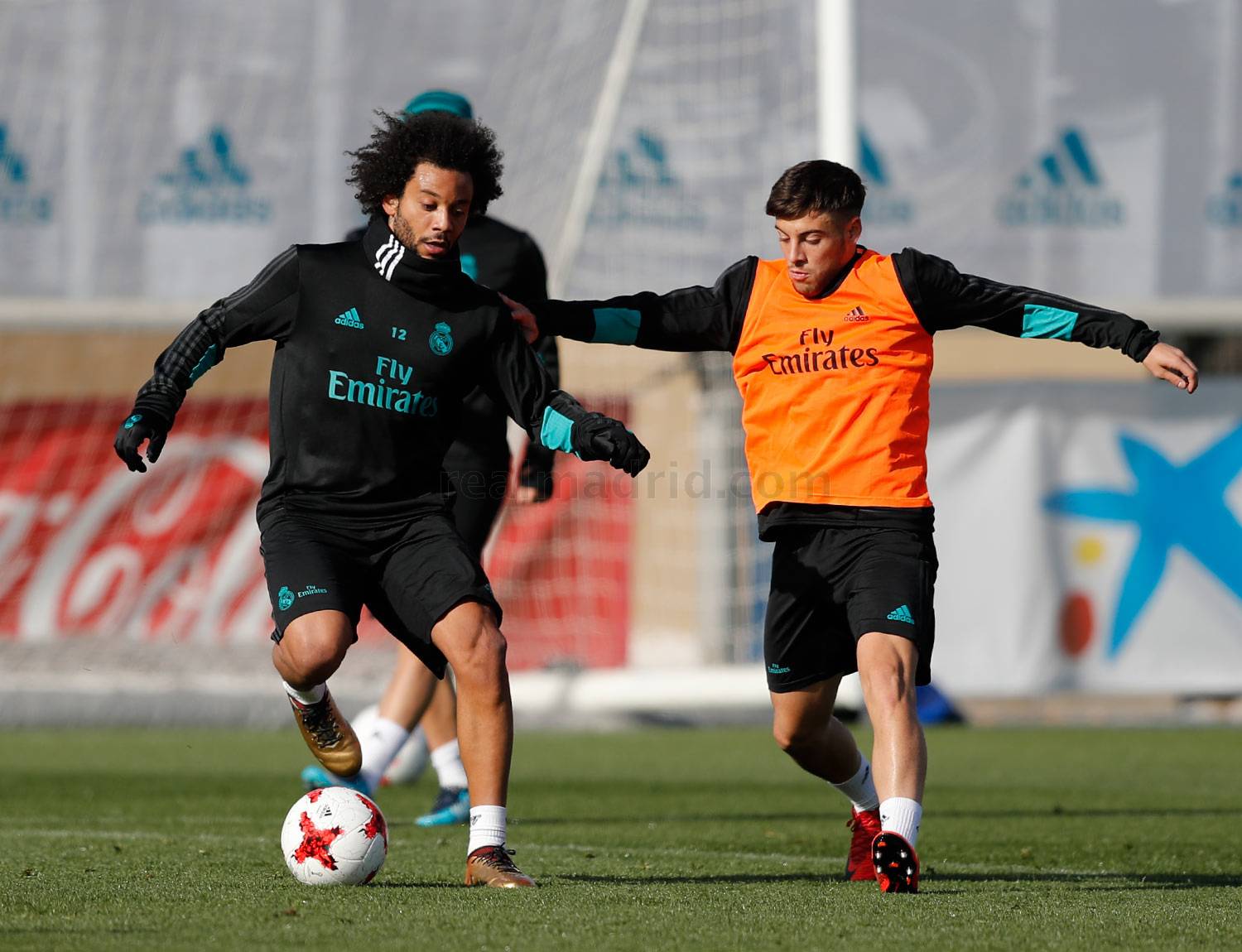 开云登陆入口-摩纳哥今晚手感冰凉西汉姆国际比赛日调整名单之后，赛后西汉姆备战国王杯