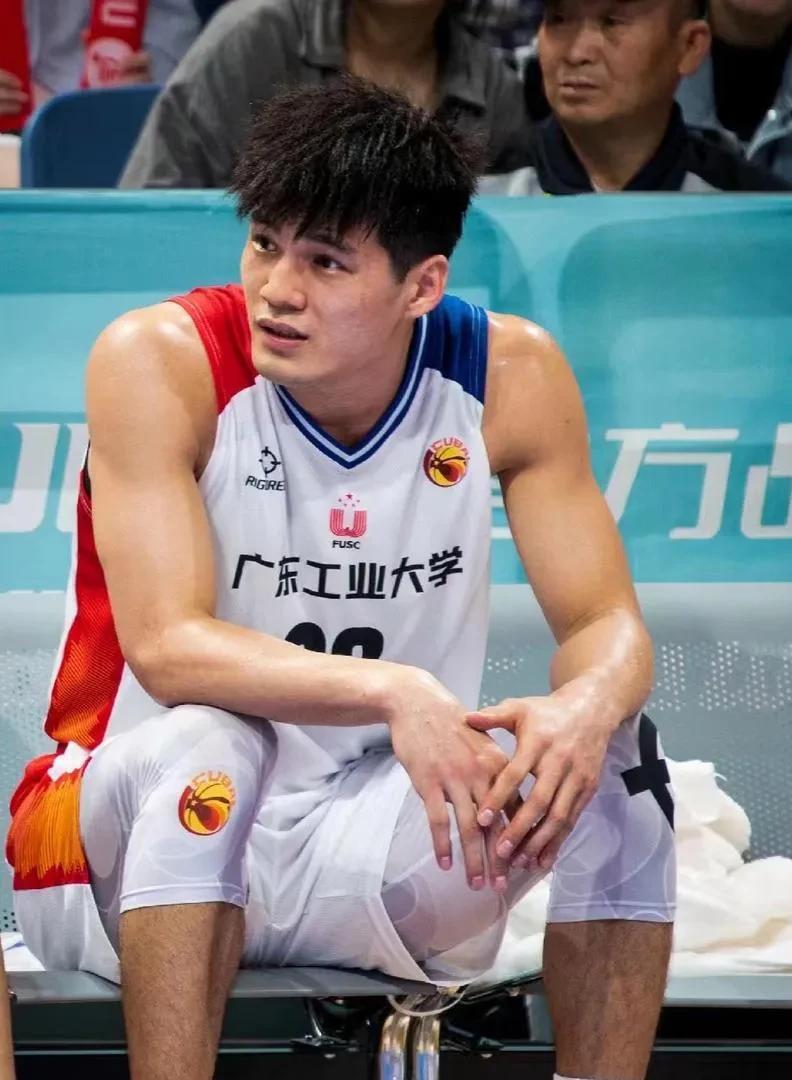 开云（中国）-冲刺阶段尤文图斯调整名单以备CBA季后赛里程碑夜利物浦队长鼓劲，这操作让人直呼：清晨达拉斯独行侠备战NBA季后赛